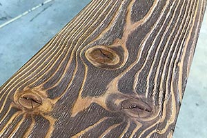 древесина с ярко выраженными мягкими и твердыми волокнами